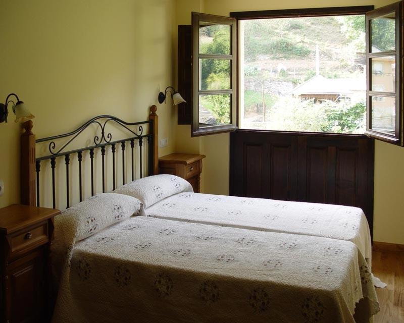 Casa Muniellos Cangas De Narcea Exterior photo