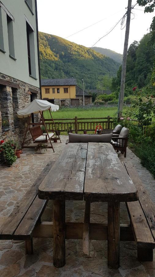 Casa Muniellos Cangas De Narcea Exterior photo